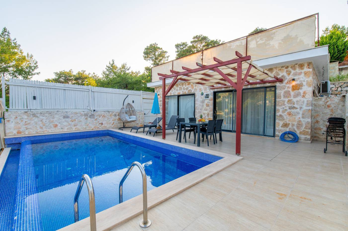 Fethiye Ölüdeniz Villa - Muhteşem Koy Manzarası - Görsel 2