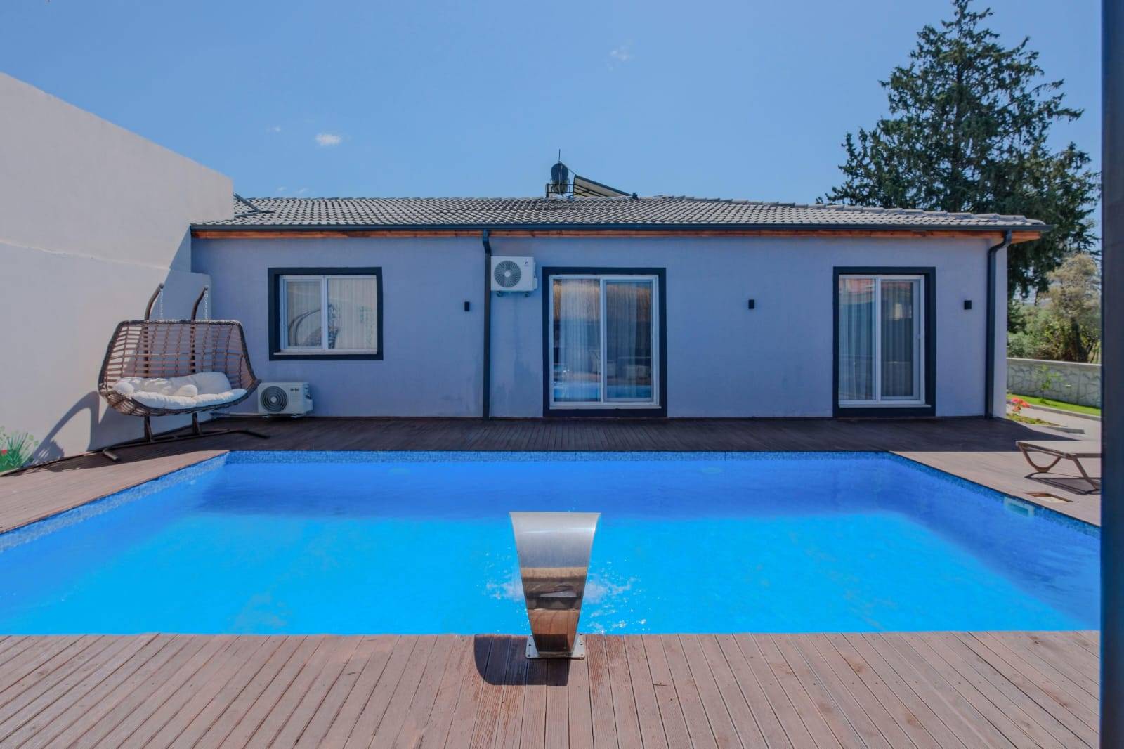 Fethiye Lüks Villa - Deniz ve Dağ Manzarası - Görsel 2