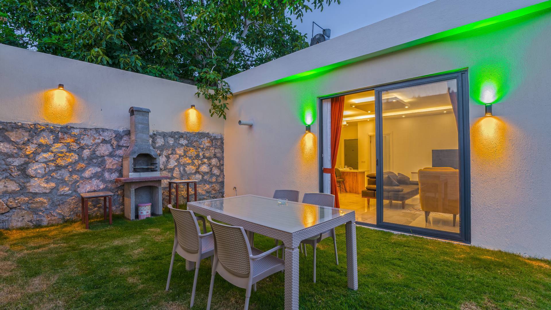 Kaş Jakuzili Villa - Romantik Kaçış - Görsel 4